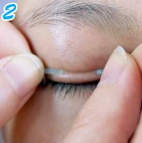 美妆教程小眼睛单眼皮,自然卷双眼皮适合什么妆