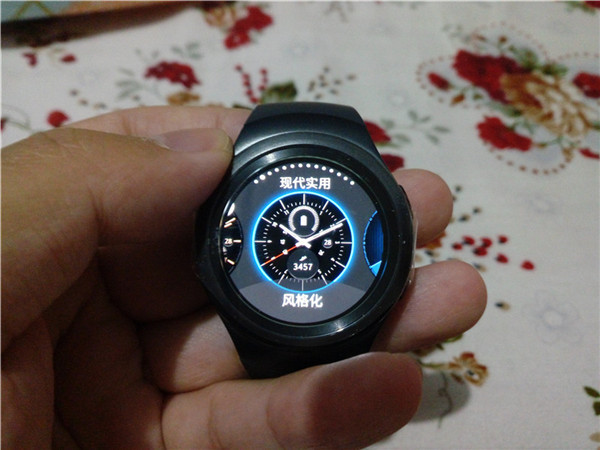 三星gears2经典款,三星gears2使用体验