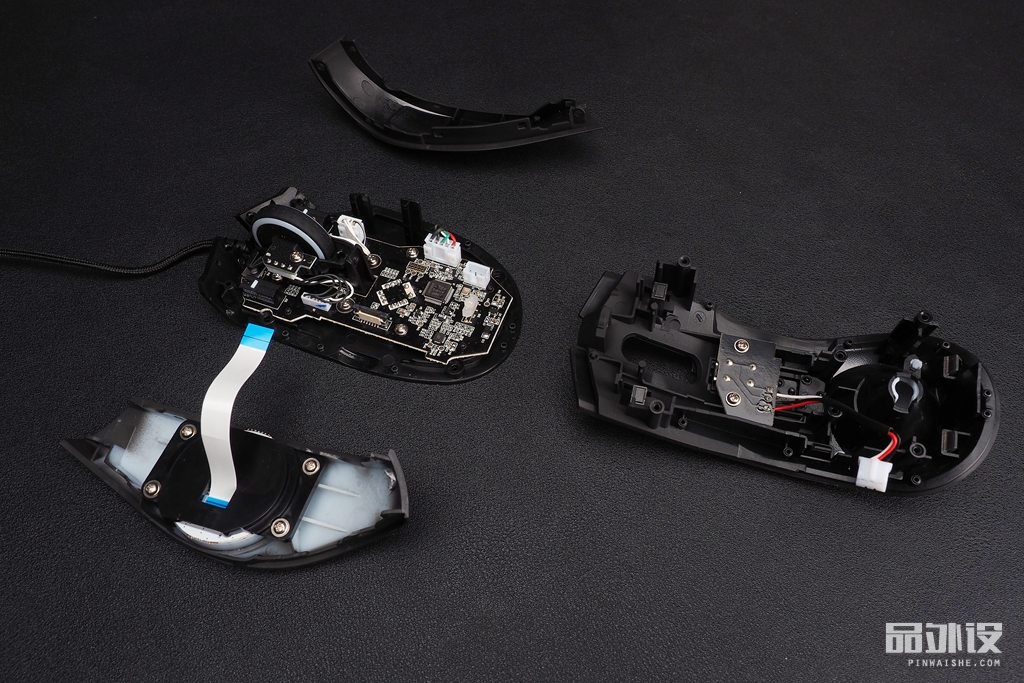 雷蛇那伽梵蛇六芒星背光灯不亮,雷蛇巴塞利斯蛇v2鼠标测评