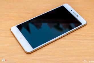 不辣小辣椒,小辣椒3青春版手机