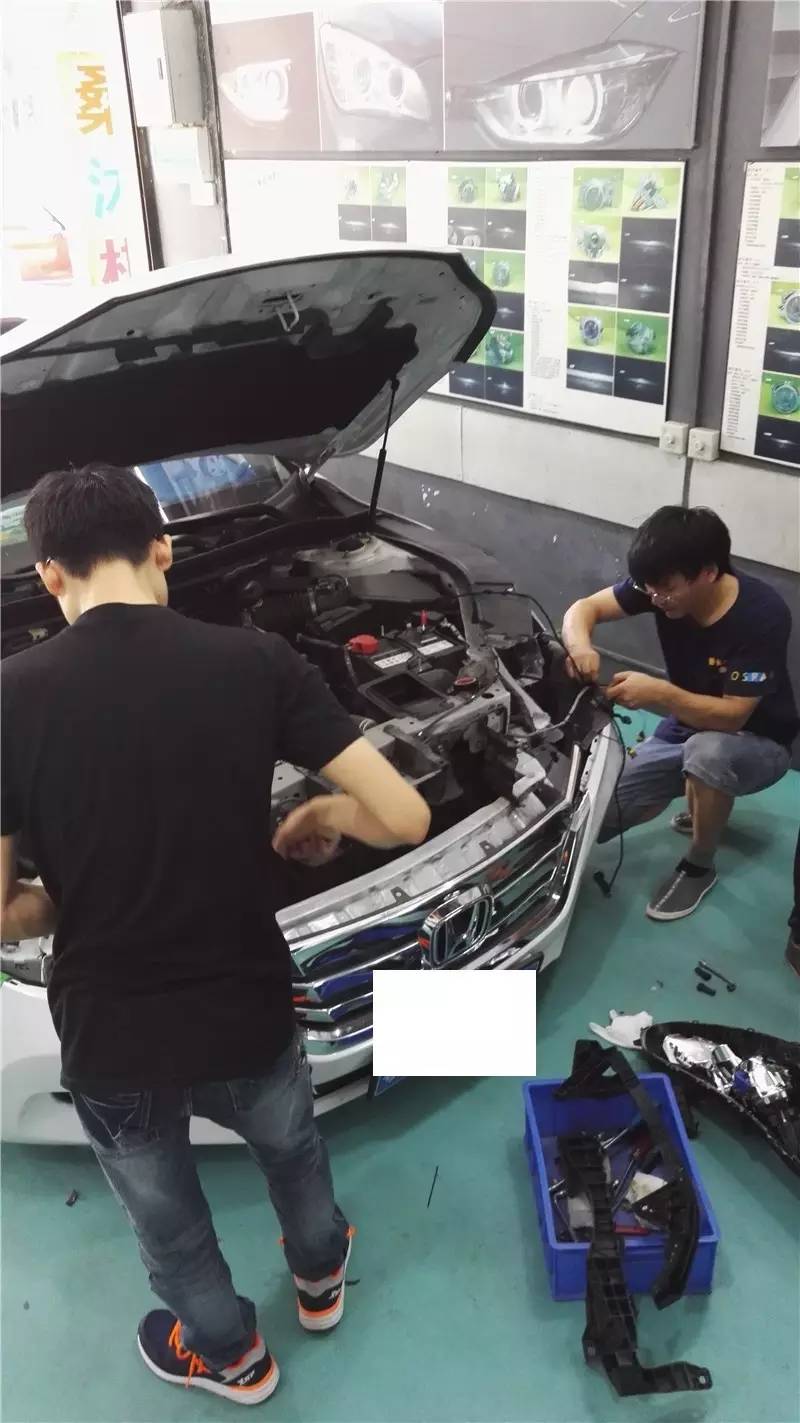 拜访改装店,拜访汽车改装店