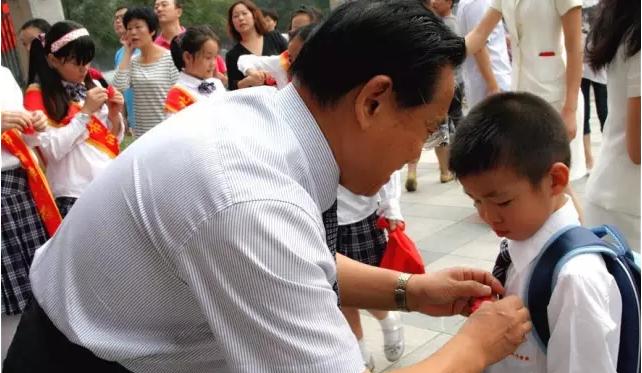 鍗撶珛鏍￠暱鍙插灏忓,鍖椾含鍙插灏忓鏍￠暱鍗撶珛