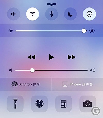 iphonex屏幕亮度自动调节在哪里,怎么调iphone手电筒