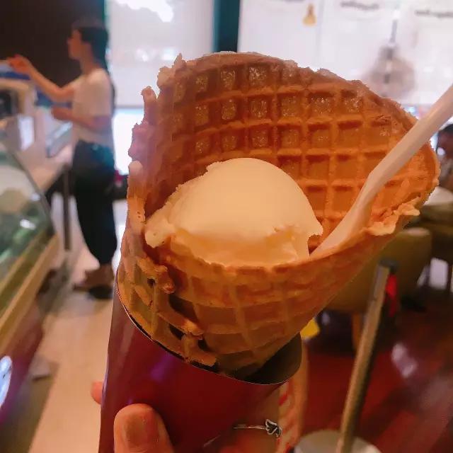 测网红冰淇淋,网红冰淇淋和经典冰淇淋