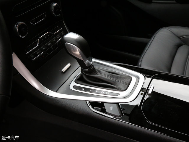 撒欢越野,安静舒适的大五座suv买什么