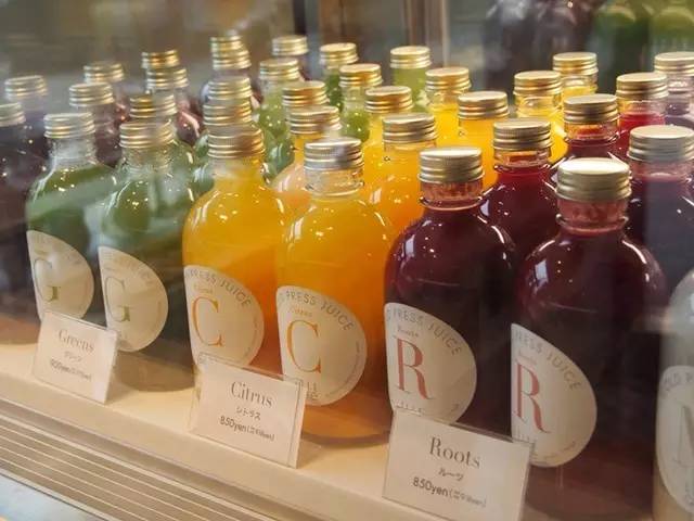 成都旗舰店为什么那么多,要逛就逛最大的zara