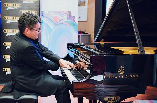 施坦威新悦钢琴温哥华视频音乐会暨VIP招待会