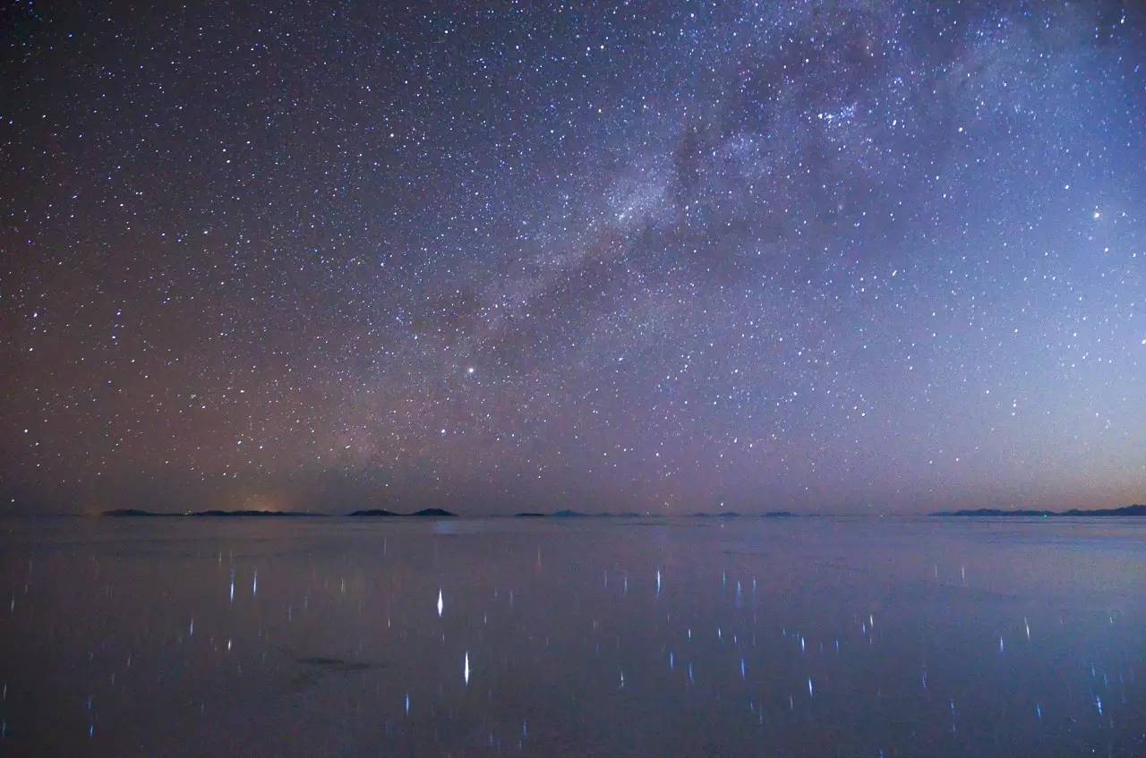 一个陕西汉子花7万元环游地球1圈,还带回一个美国女友!