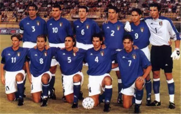 蓝色魅影透底,意大利球衣复刻版