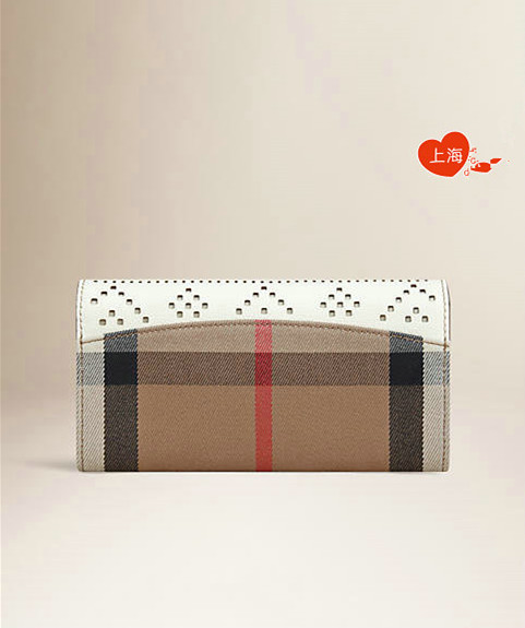 burberry包质量好吗,burberry包是轻奢还是高奢