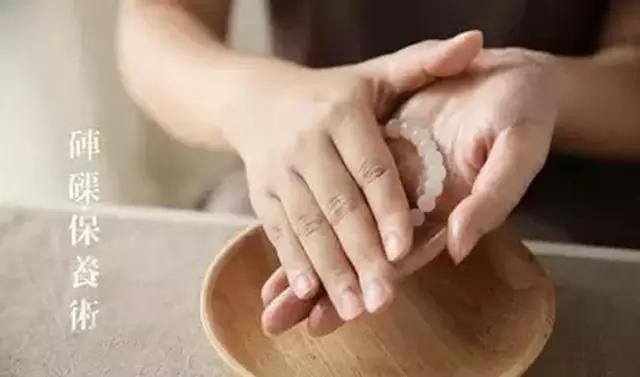 砗磲雕刻大师,贝壳珠项链女款