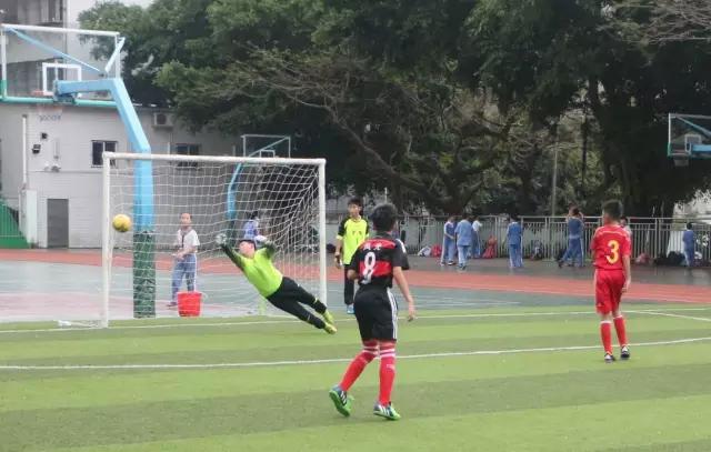 罗湖骄傲：足球小将超录取线61分考上清华！