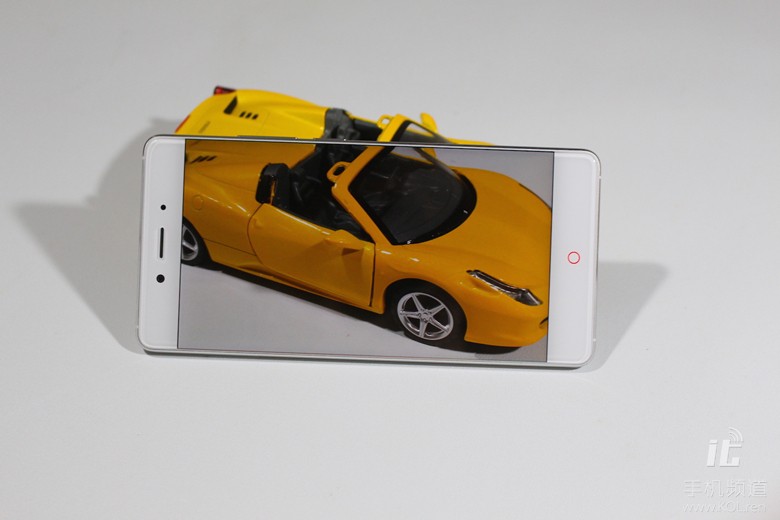 无边框手机努比亚z11,无边框手机真的好用吗