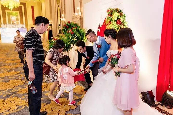 伴娘养成系,伴娘养成记完整