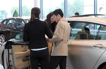 4s店买车砍价技巧100招,去4s店买车怎样砍价才不会坑