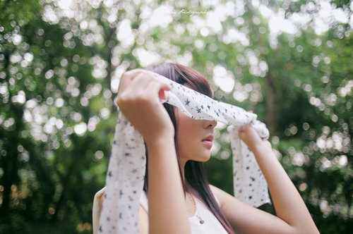 腿上鸡皮肤最简单自愈方法,腿上的鸡皮肤是什么原因造成的