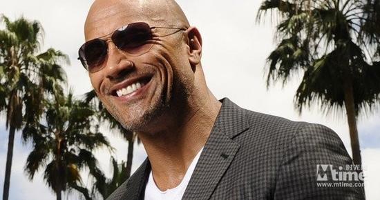 王凯新栏目爬88层楼，林允冯绍峰同游韩国被拍...