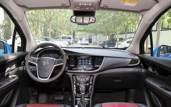 2016别克新款昂科拉身材虽小却肌肉感十足