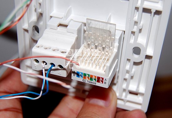 怎么安装网线水晶插座,如何自己更换网线接口插座
