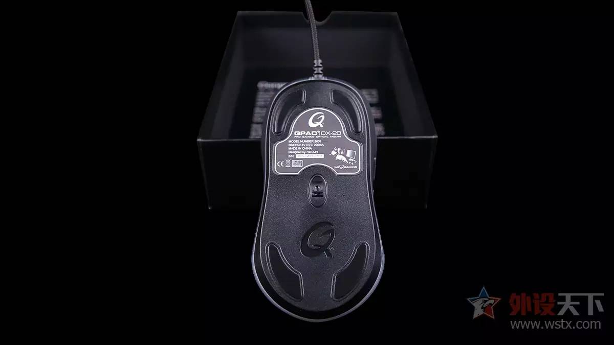 qpad酷倍达鼠标垫评测,性价比游戏鼠标十佳评测