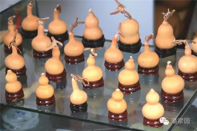 手捻葫芦配核桃手串,文玩核桃和葫芦手串哪个好