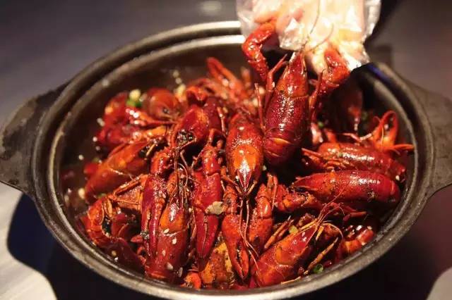 鍤ｅ紶娴欐睙,鍤ｅ紶搴楅摵