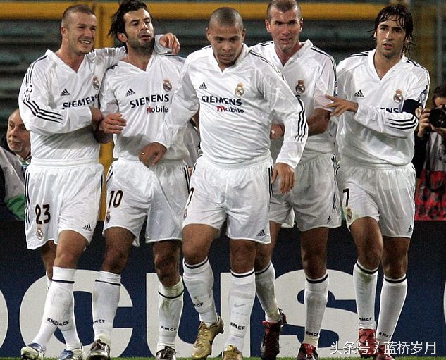 贝克汉姆足球传奇,万人迷贝克汉姆精彩前五入球