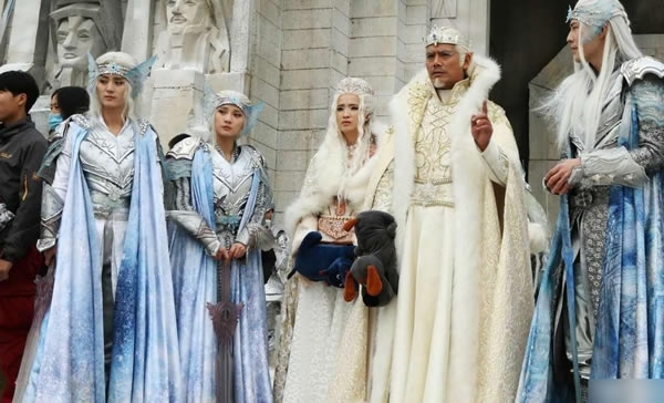 五毛特效神剧《幻城》为什么越骂越红？