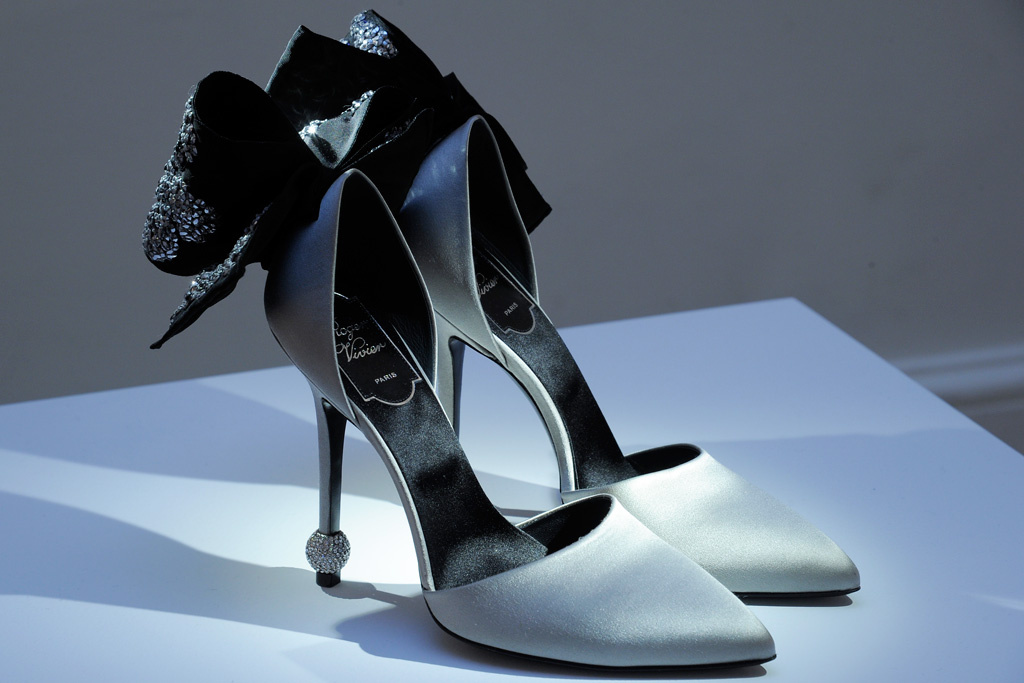 rogervivier方扣单鞋,rogervivier方扣鞋各款式