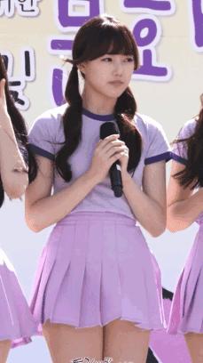 这个小吃货，萌哭了