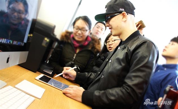 苹果applewatch新年快乐,苹果兔年限定applewatch