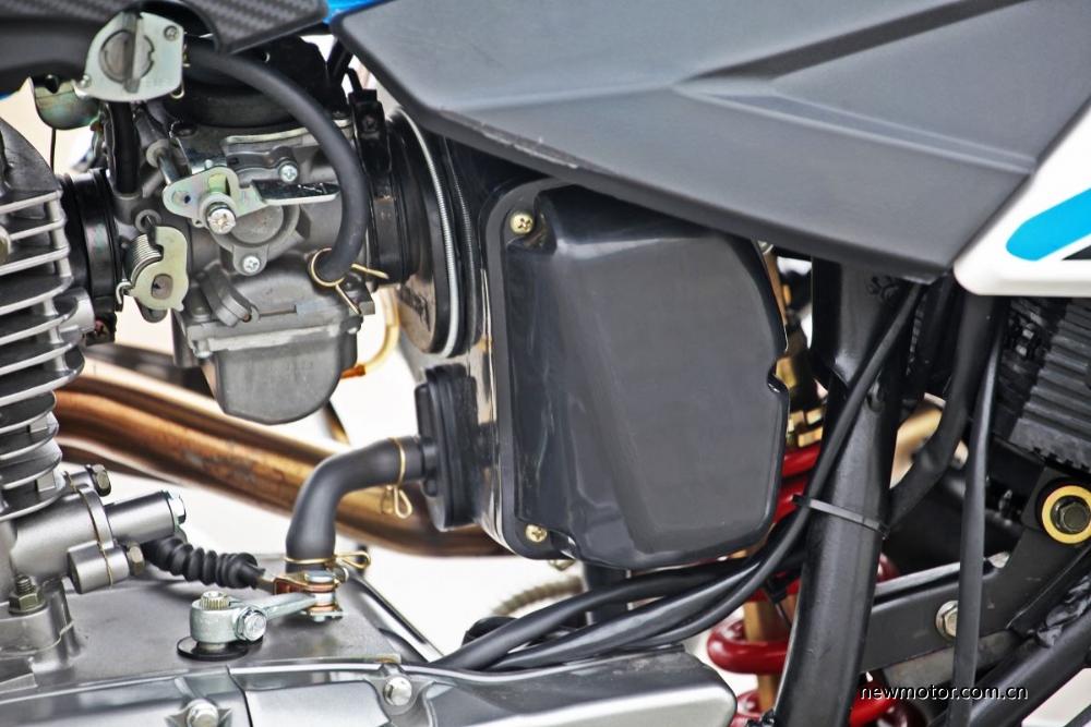 杞婚獞terra150娴嬭瘎,杞婚獞terra200