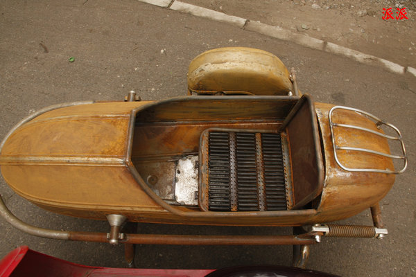 踏板自己能改挎斗吗,踏板能改越野轮吗