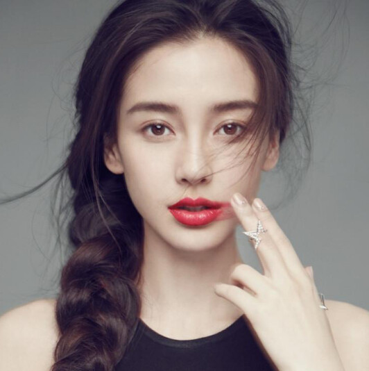 夏天晕妆的正确化妆方法,正确化妆技巧新手赶紧收藏