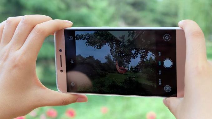 乐视max2拍照,乐max2屏幕