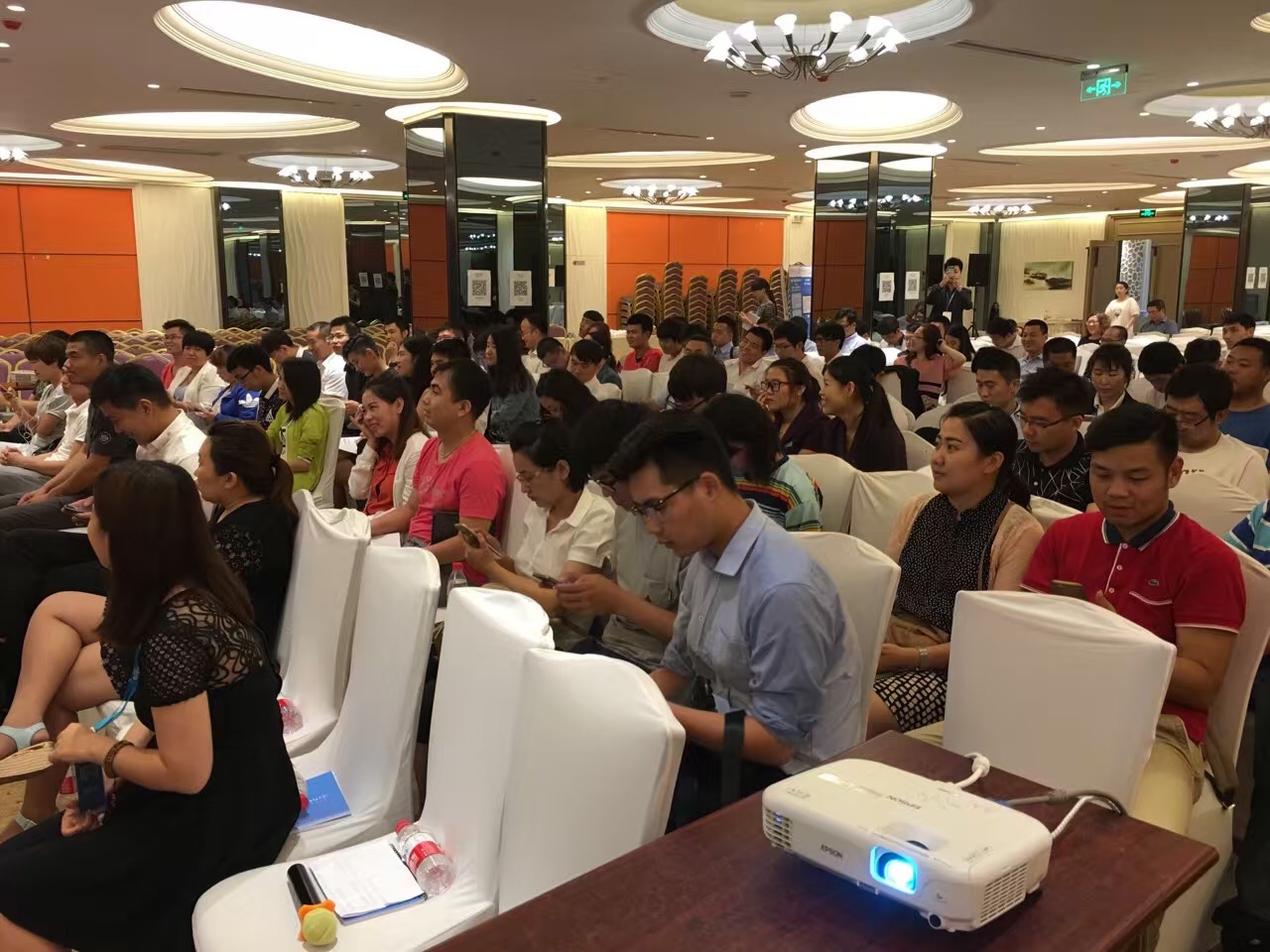 融誉100能贷款吗,融誉100贷款怎么样