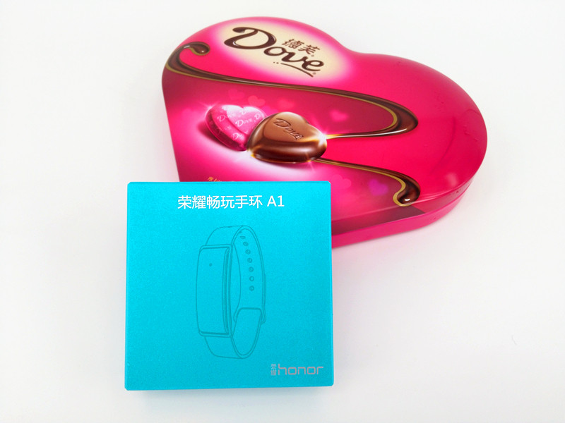 荣耀手环颜色测评,紫外线强弱