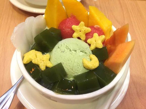 我和男朋友结婚半年了，生活当中我们俩就是谁有空谁下厨房