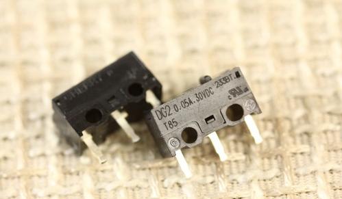 硬派学堂买鼠标只看灯光颜色看懂参数不被忽悠!