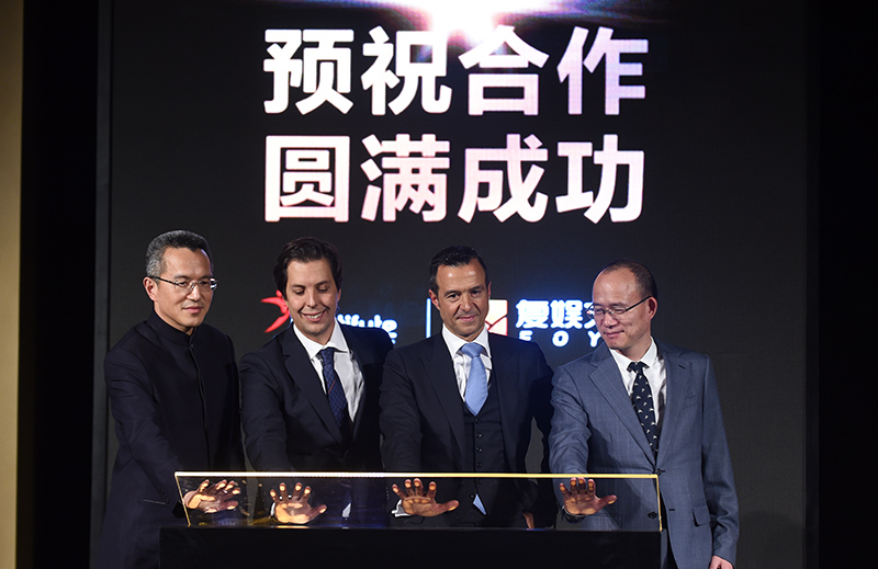 穆里尼奥携手门德斯,穆里尼奥曼联发布会