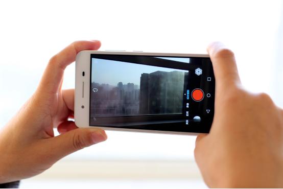 体验拍照乐趣华为畅享5S相机体验