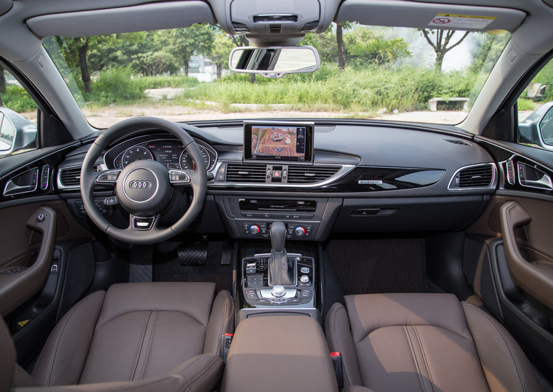 18款奥迪a61.8t白色多少钱,奥迪a62007年1.8t手动挡