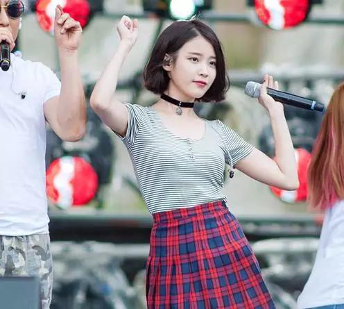 男生喜欢可爱女生该怎么穿搭,男生喜欢女生清纯穿搭