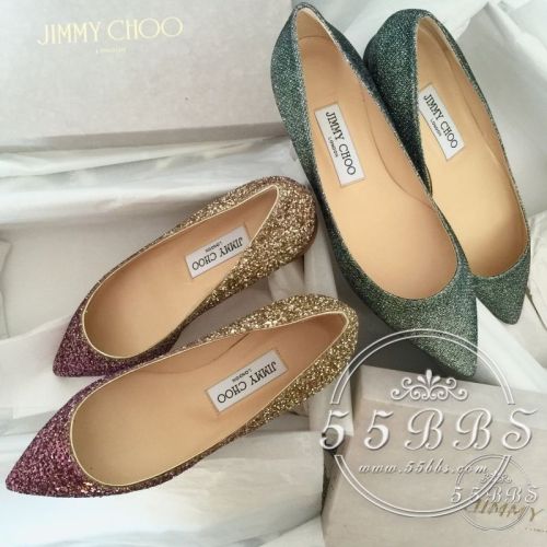 尖头平底鞋valentino,一周看点完整版