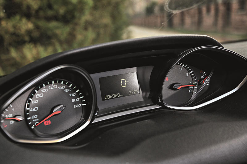 标致308s1.2t高速测评,标致308s1.6t深度解析