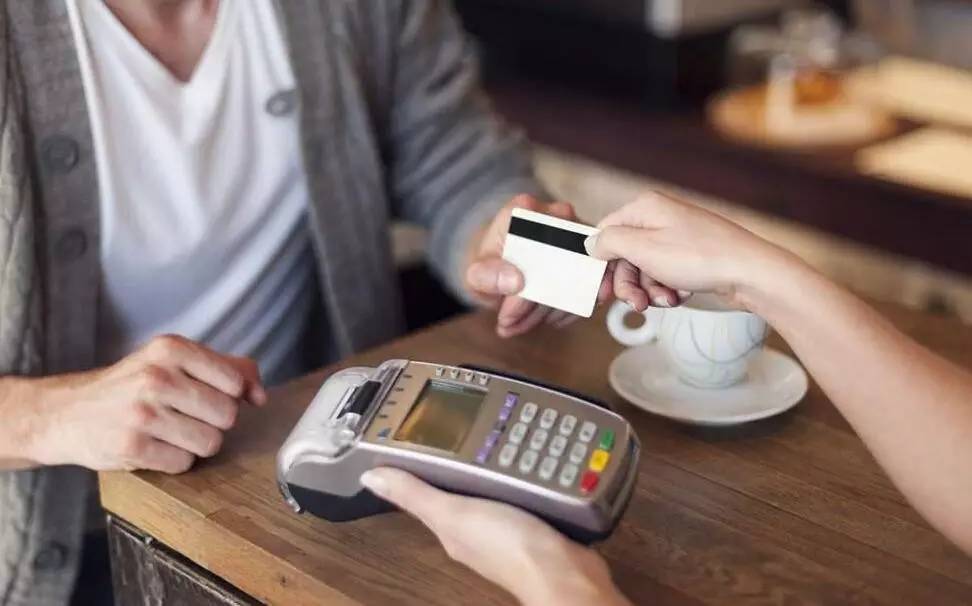 混合动力汽车性价比最高,混合动力汽车的性价比