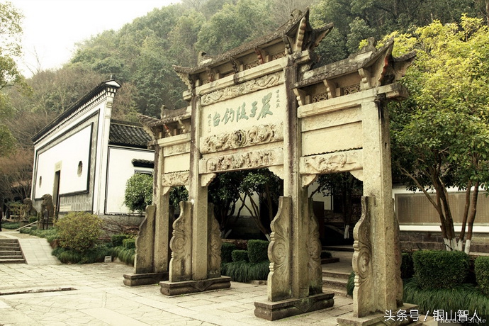 富春江严子陵钓台到衢州市距离,严子陵钓鱼台景区