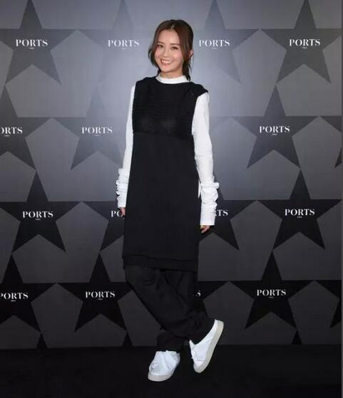 轻奢精致小白鞋,轻奢的小白鞋