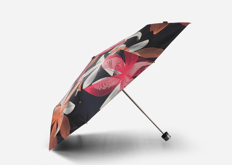 撑起一份优雅，防止晒成古天乐