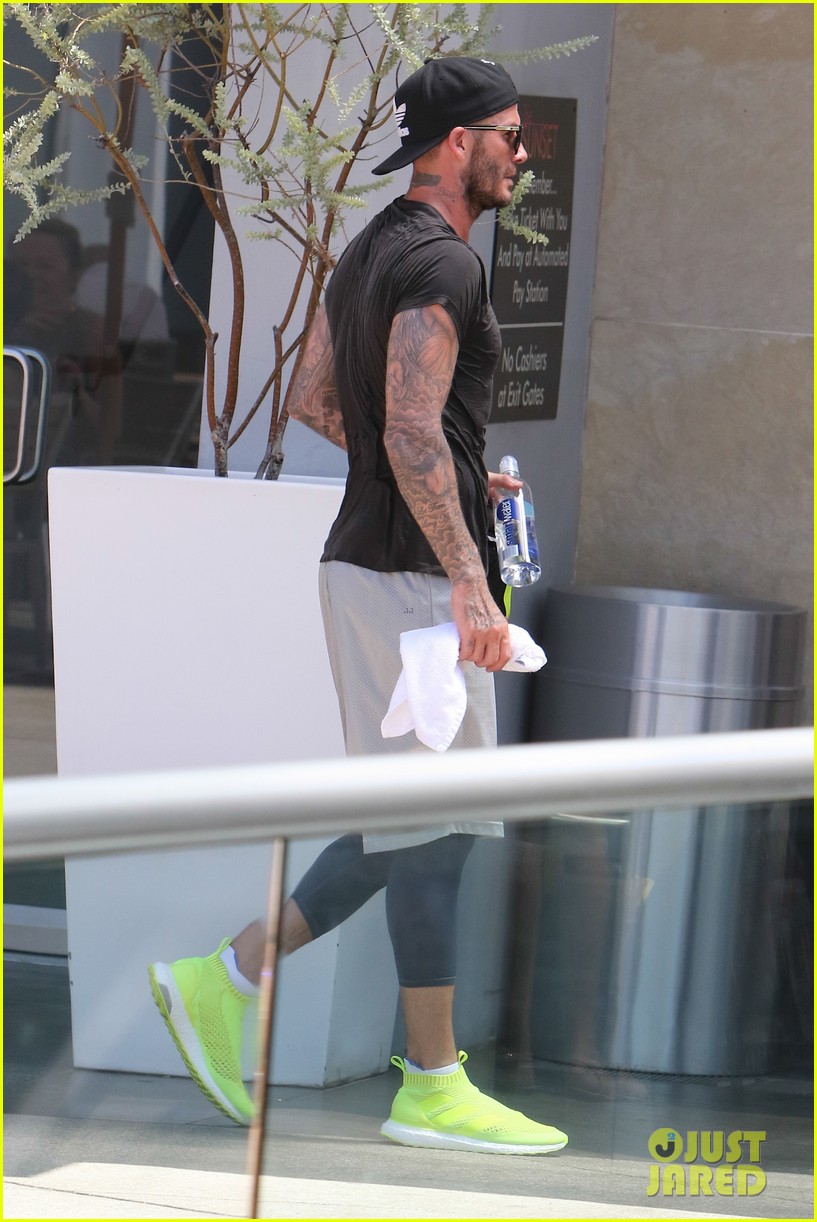 阿迪达斯贝克汉姆同款鞋,小贝穿的球鞋